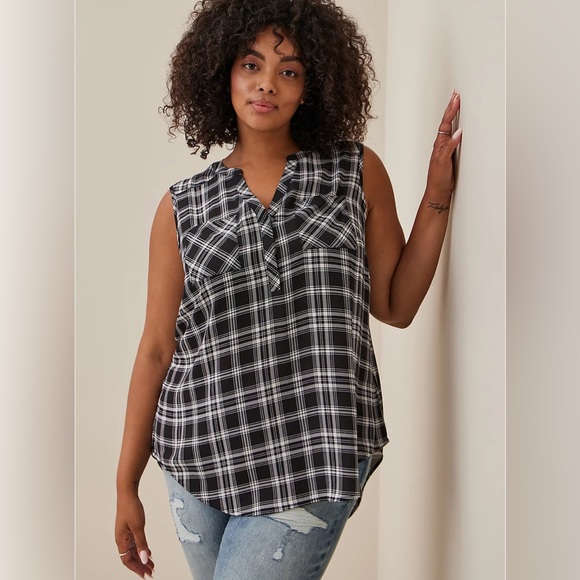 NWT: Harper Georgette Sleeveless Blouse - Picture 3 of 4